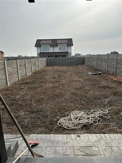 Duplex spatios - bucatarie inchisa - zona linistita - teren 375 mp - 14