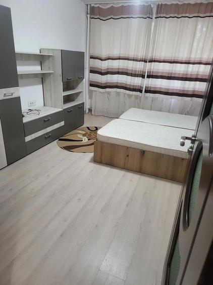 Inchiriez garsoniera - 6