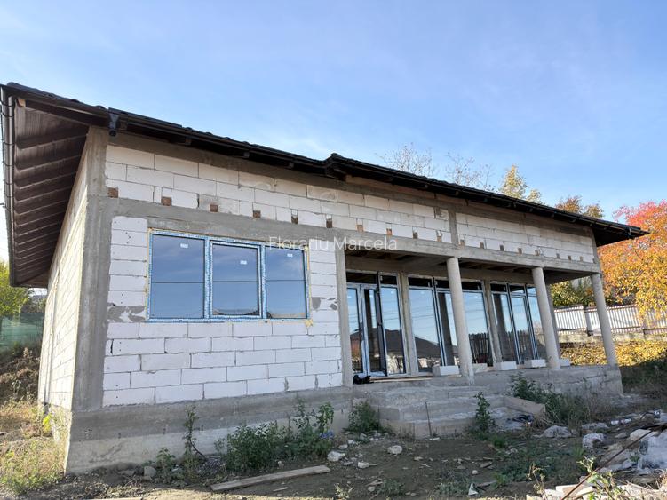 Casa noua din bca la rosu la strada Imparat Traian