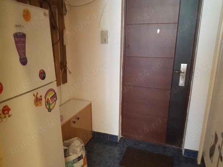 Inchiriez garsoniera - 5