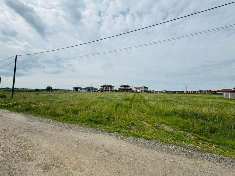 Teren intravilan de vânzare uz Rezidențial cartierul nou Livada Arad - 2