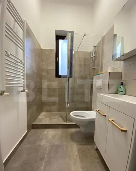 Apartament cu farmec interbelic ?i utilitate moderna z - 3