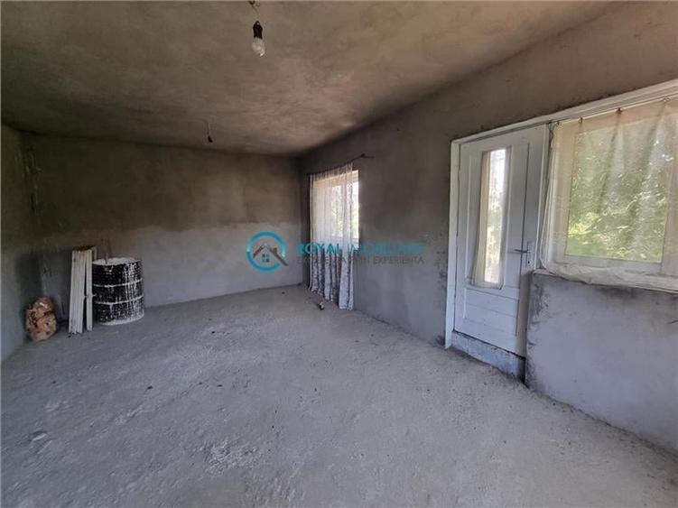 Royal Imobiliare - Vanzare Vila zona Blejoi - 17