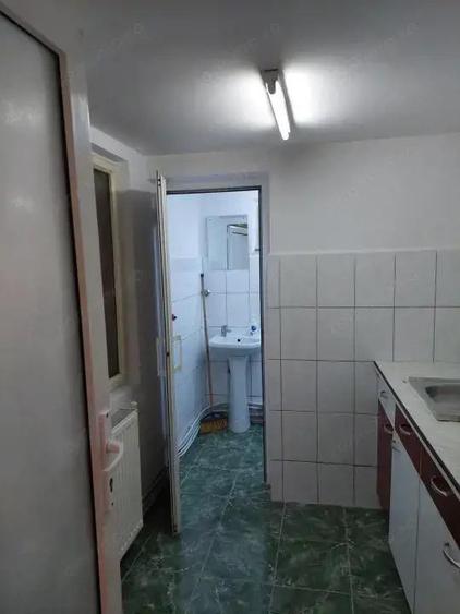 Birou zona linistita - 3