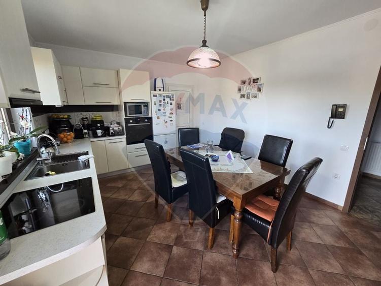 VILA ORHIDEEA  PENSIUNE  DE VANZARE IN STATIUNEA  PALTINIS JUD SIBIU - 6