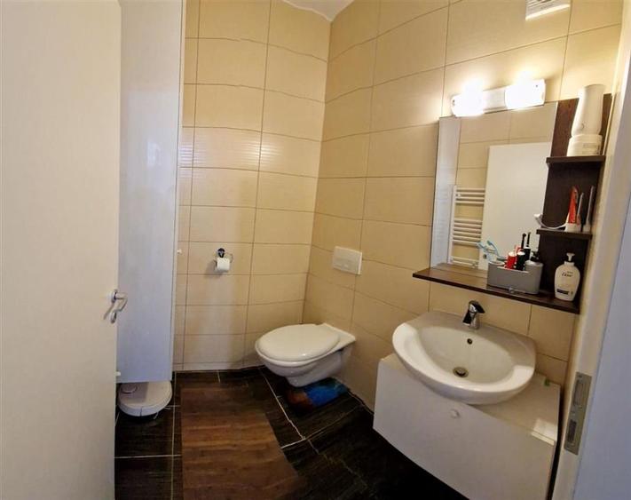 Apartament 3 camere + 2 balcoane - 9