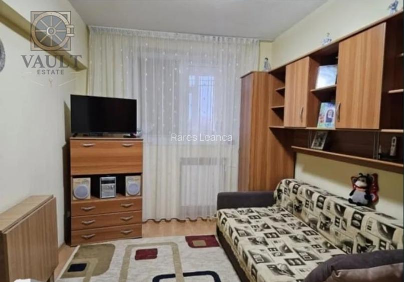 Apartament 3 camere - DECOMANDAT - zona BRANCOVEANU