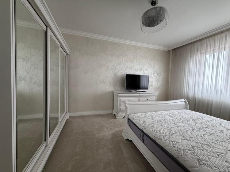 Apartament cu 2 camere semidecomandat, mobilat în Vitan
