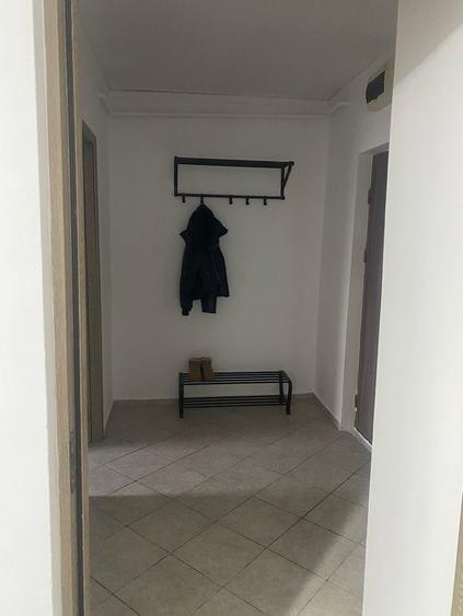 Apartament cu 2 camere semidecomandat în Păcurari
