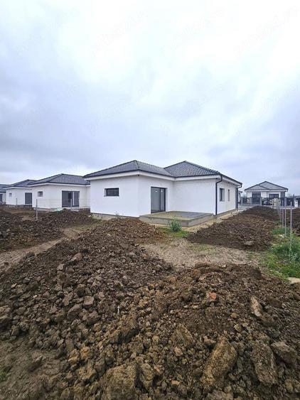 Casa 4 camere | Complet finisata | Teren 420 mp - 1