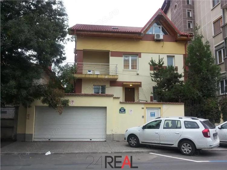 Vanzare vila pentru birouri - 1