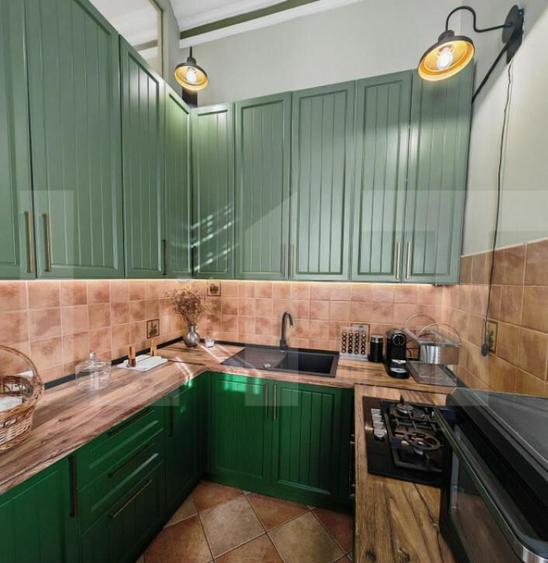 Apartament 3 camere, 132 mp, Pia?a Liberta?ii - 5