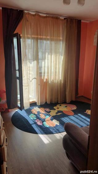 Apartament de vanzare - 4