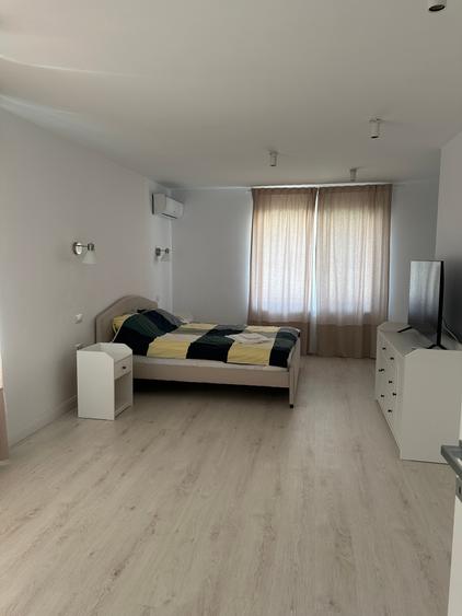 Casă individuală 290 mp utili – American Village, Pipera – 6 camere - 10