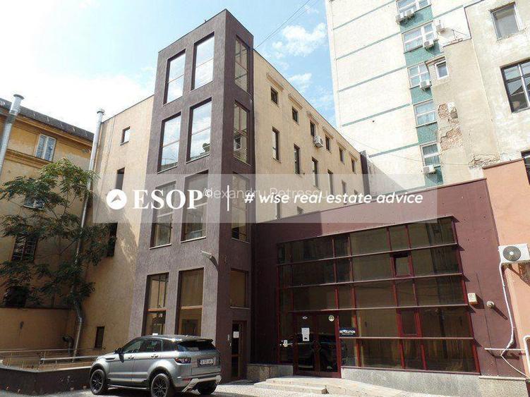 Cladire de birouri cu 15 locuri de parcare individuale, ID 8265