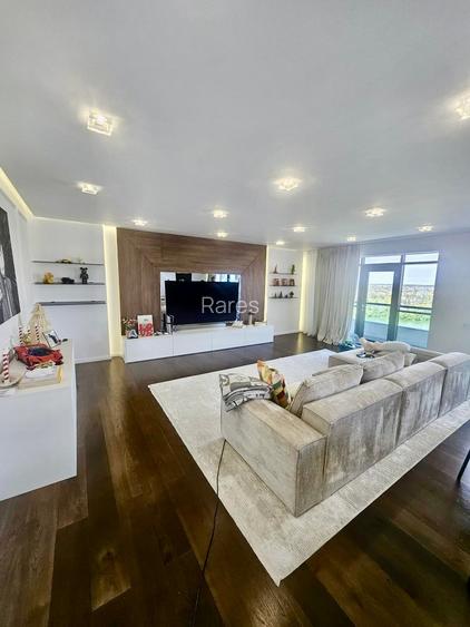 Penthouse Duplex - Floreasca - 305 MP - 2 Parcari - Complex Emerald - NOU