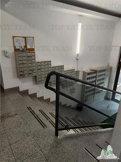 Apartament cochet si utilat complet cu 2 camere, 35mp utili la mansarda in Milit - 12