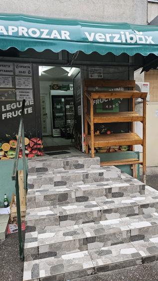 Inchiriez spatiu comercial 15m zona Republicii - 1