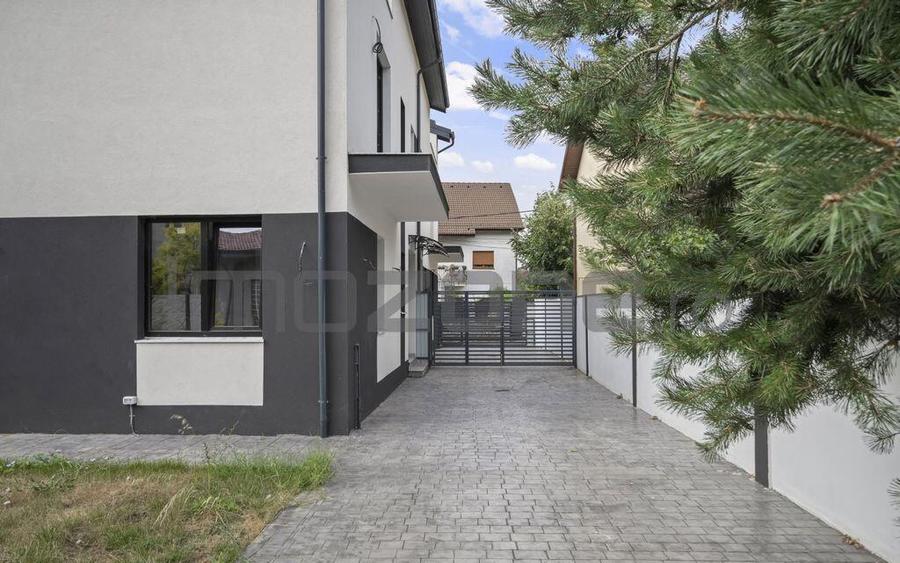 Casa spa?ioasa cu terasa ?i loc de parcare Milit... - 14