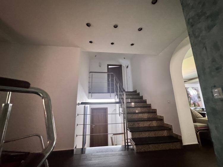 Vila  7 camere iancu nicolae gata de mutare - 16