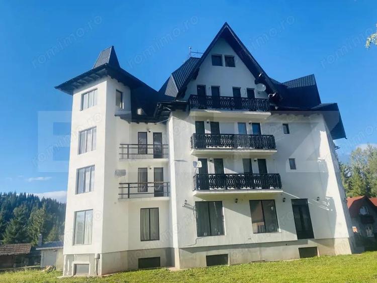 Vanzare vila tip pensiune intr-o zona superba din Poiana Negrii - 12