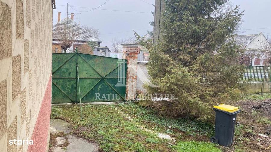 Casa din caramida | Teren 2000 mp|Anexe tradi?ionale | Bojt - 10