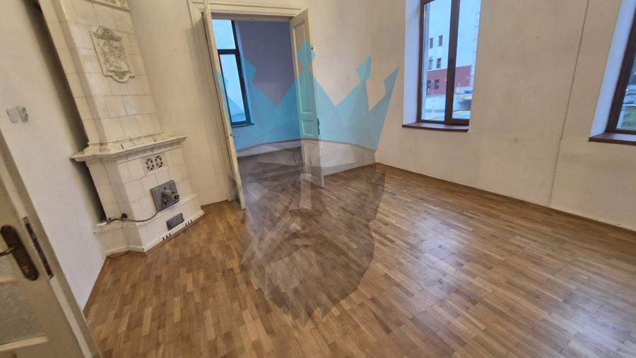 Spatiu Birou Universitate - 9