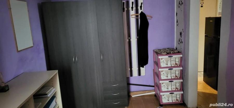 Apartament de vanzare - 4