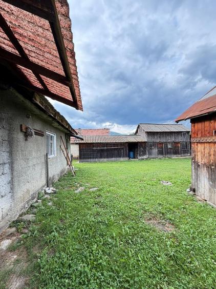 Casă cu 3 camere în Berislăvești