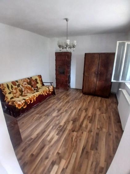 Casa de inchiriat - 4