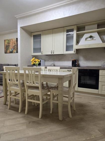 Apartament 2 camere de vânzare – Mamaia, zonă centrală - 5