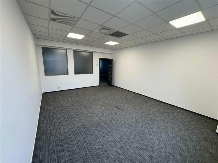 Inchiriere birouri in Union II BC de la 61 mp - 19