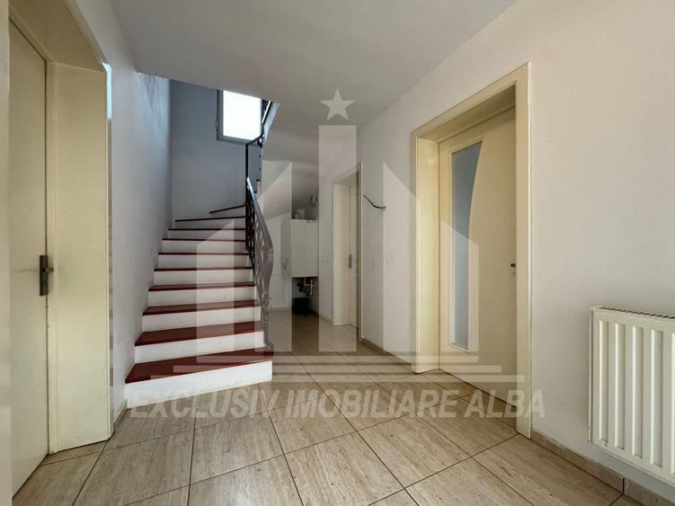 Casa individuala | Spatiu comercial | 306 mp | 415 mp teren | Maieri - 2