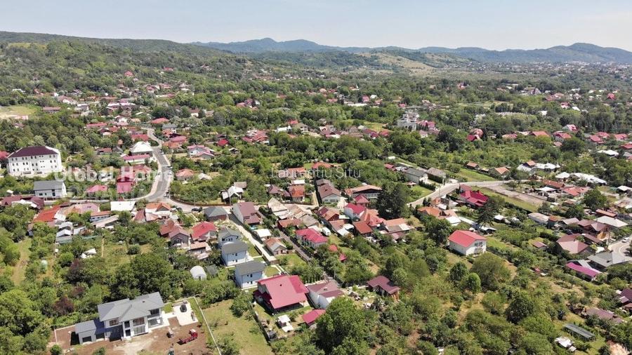 Cornu Villas - Valea Prahovei 4 Camere - Casa Individuala + 450MP Teren Cornu Villas - Valea Prahovei 4 Camere - Casa Individuala + 450MP Teren