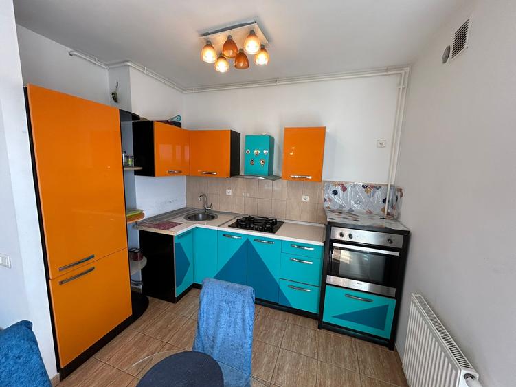 Titan Rasarit De Soare 51 Mp 2 Balcoane 17 Min Metrou - 2