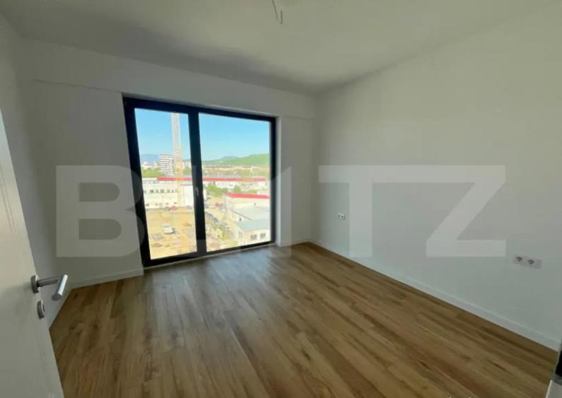Apartament 3 camere, finisat lux, bloc nou, zona de Sud - 5
