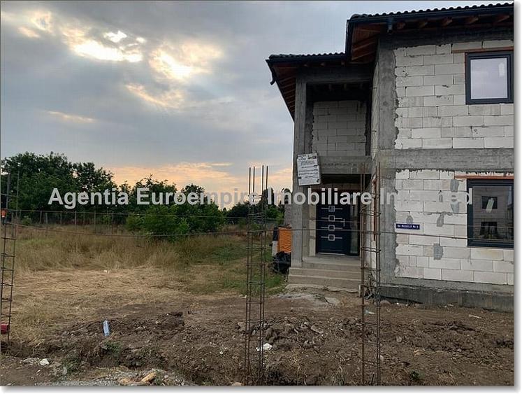 Teren intravilan Constanta zona Km5 Comarnic - 2