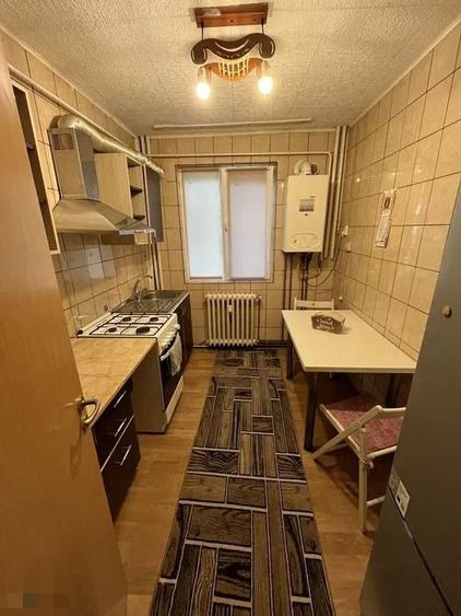 Apartament de 2 camere, zona Tatarasi - 4