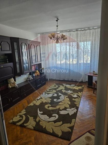 Apartament cu 3 camere in Bals Apartament cu 3 camere in Bals