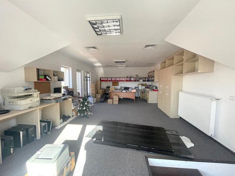 Spațiu de birouri / clinică de vanzare - 17