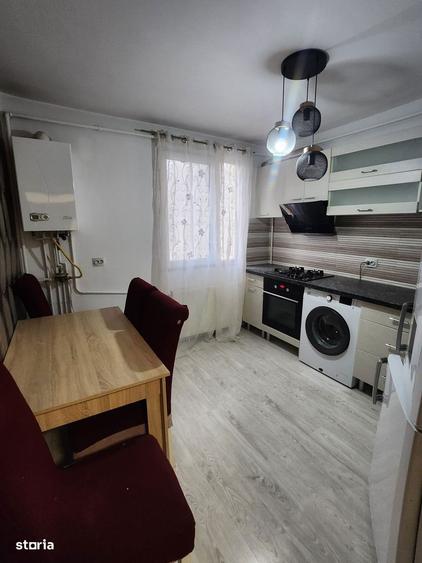 Decomandat 2 camere et 1 Zona Narcisa Comision 0% - 8