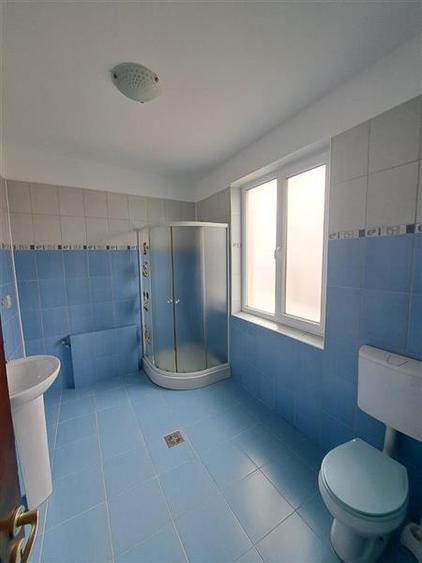 Casa individuala, 120 mp utili + 20 locuri parcare, situat in cartierul Someseni - 9