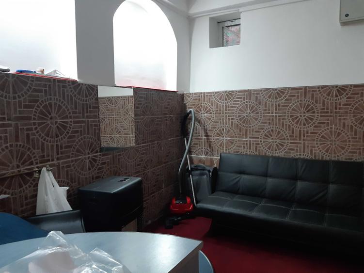 Spațiu comercial, de 50 mp, în Central
