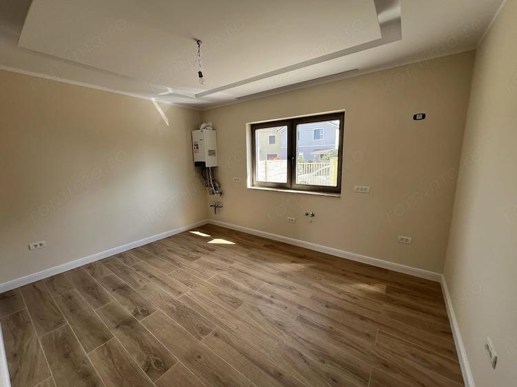 Casă cu 4 camere cu Teren 333 Mp în Giroc