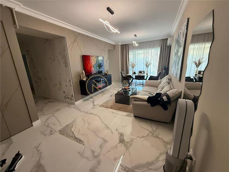 Apartament cu 3 camere decomandat, mobilat în Pipera