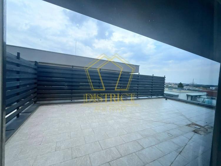 Apartament cu 2 camere decomandat în Complex Studențesc