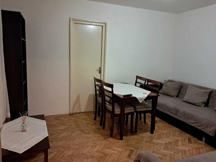 Apartament cu 2 camere semidecomandat, mobilat în Gheorgheni