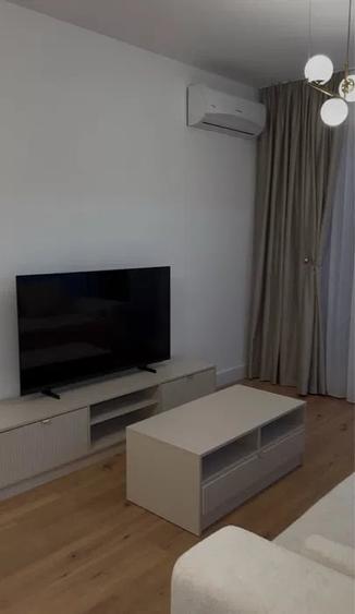 Apartament cu 2 camere decomandat în Theodor Pallady