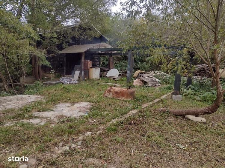Casă cu 2 camere în Petros