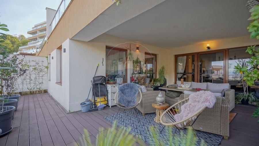 Apartament cu 2 camere semidecomandat, mobilat în Drumul Poienii